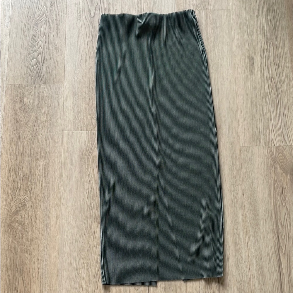 Elegant Green Skirt